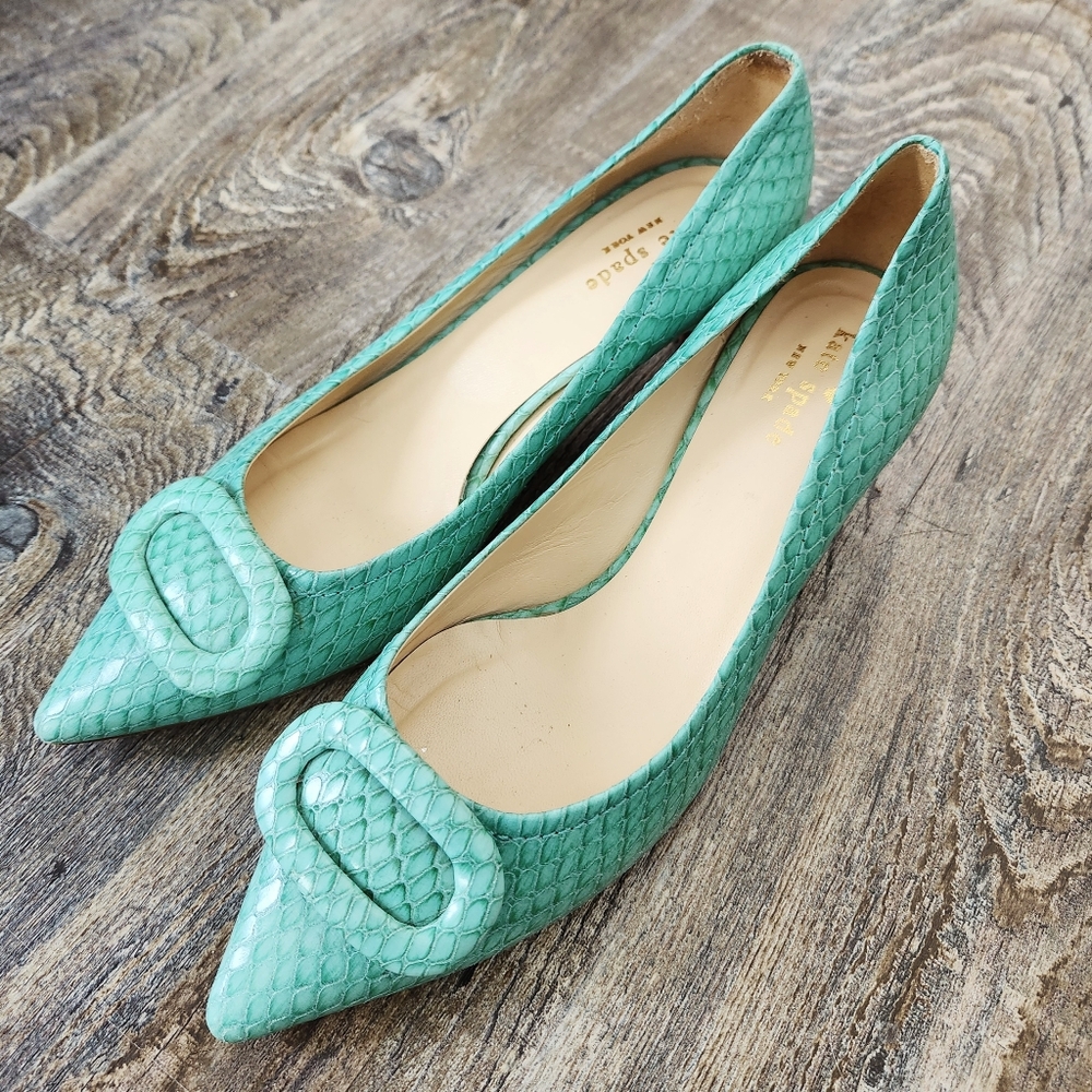 SOLD!! kate spade Mint Green Textured Pointed Toe Pumps - Picture 7 of 15